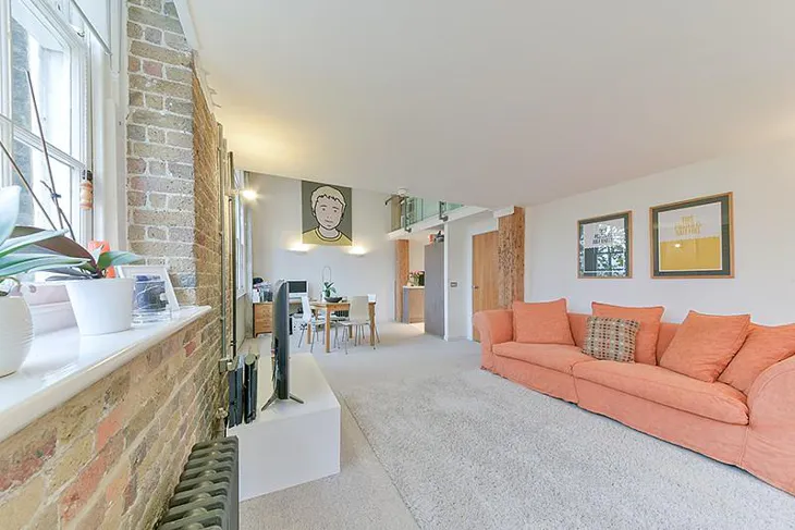 Flat Marlborough Road in Greater London