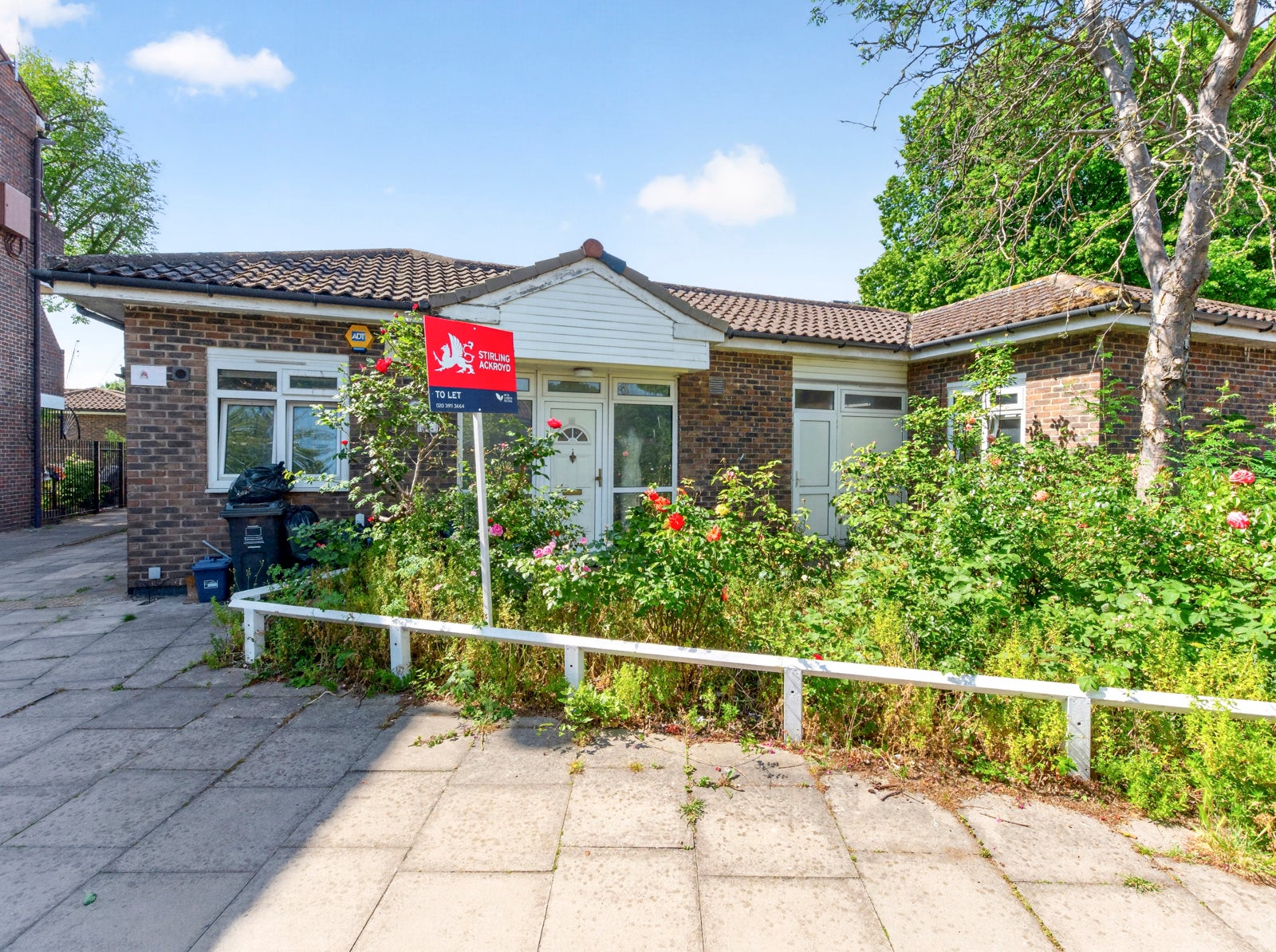 House Mallard Close in Greater London