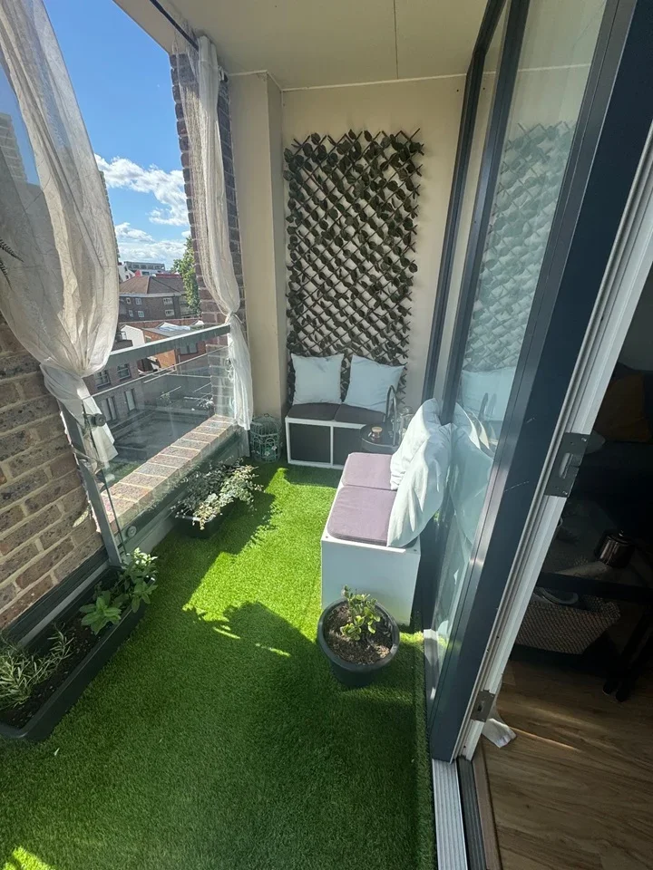 Flat New Plaistow Road in Greater London