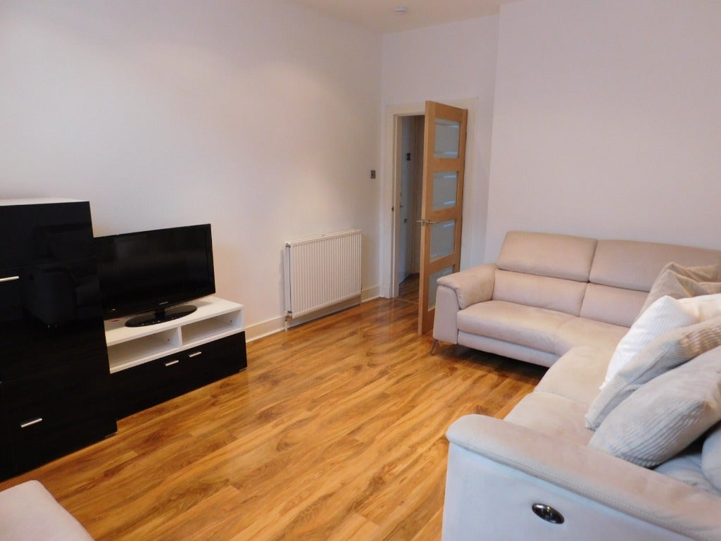 Flat Roslin Street in Aberdeen City
