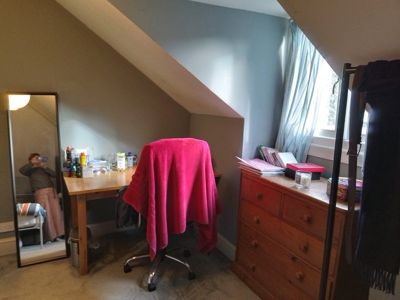 Room Meridian Road in Bristol