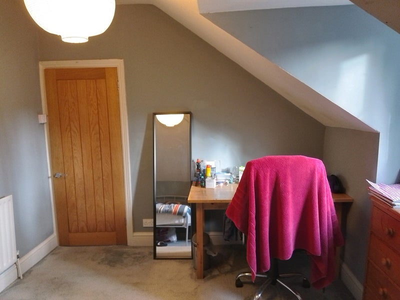 Room Meridian Road in Bristol