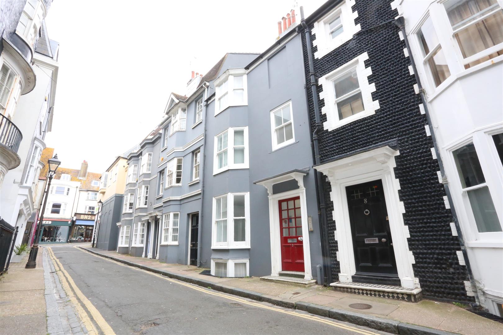 Flat Charles Street in Brighton