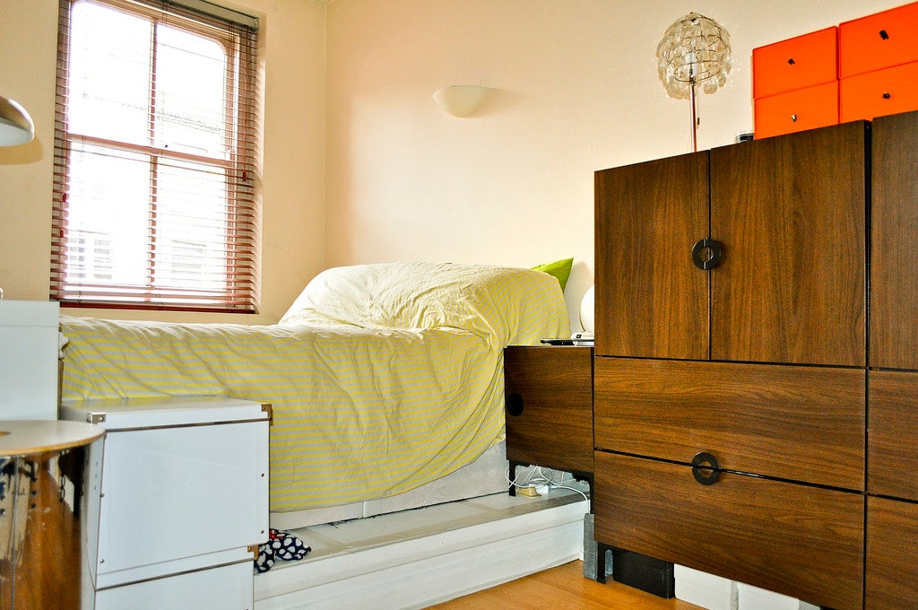 Flat Bath Place in Greater London