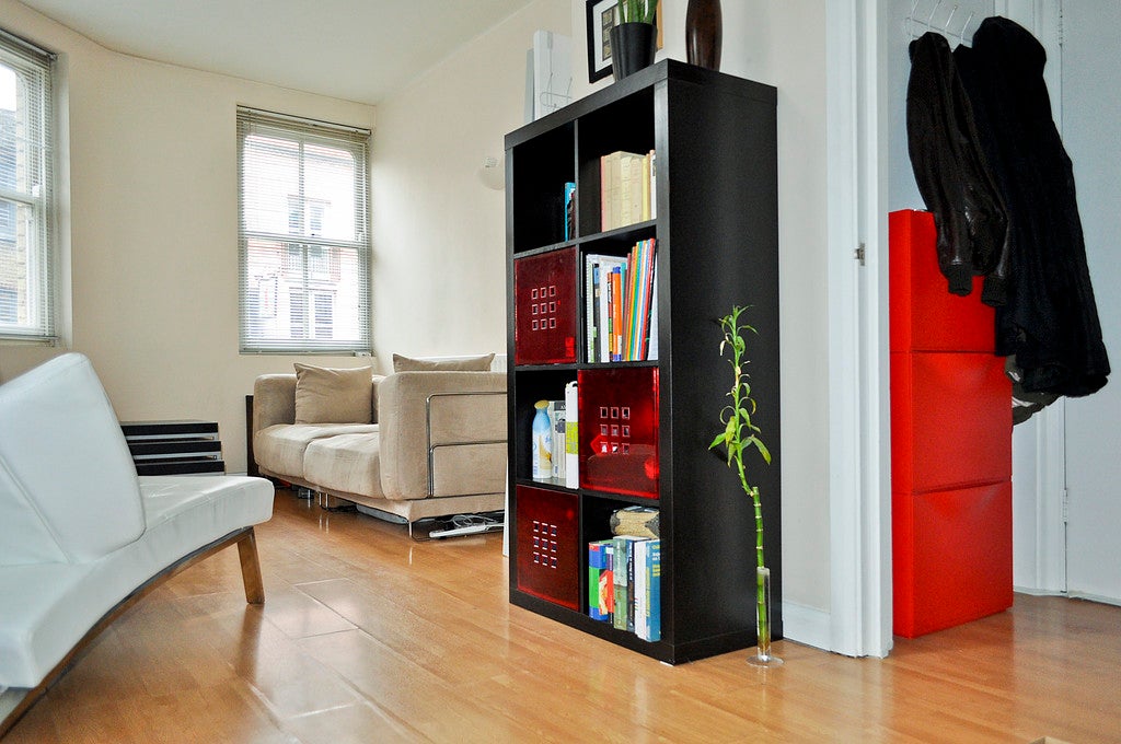 Flat Bath Place in Greater London