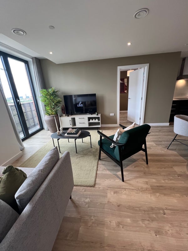 Room Hulme Street in Salford