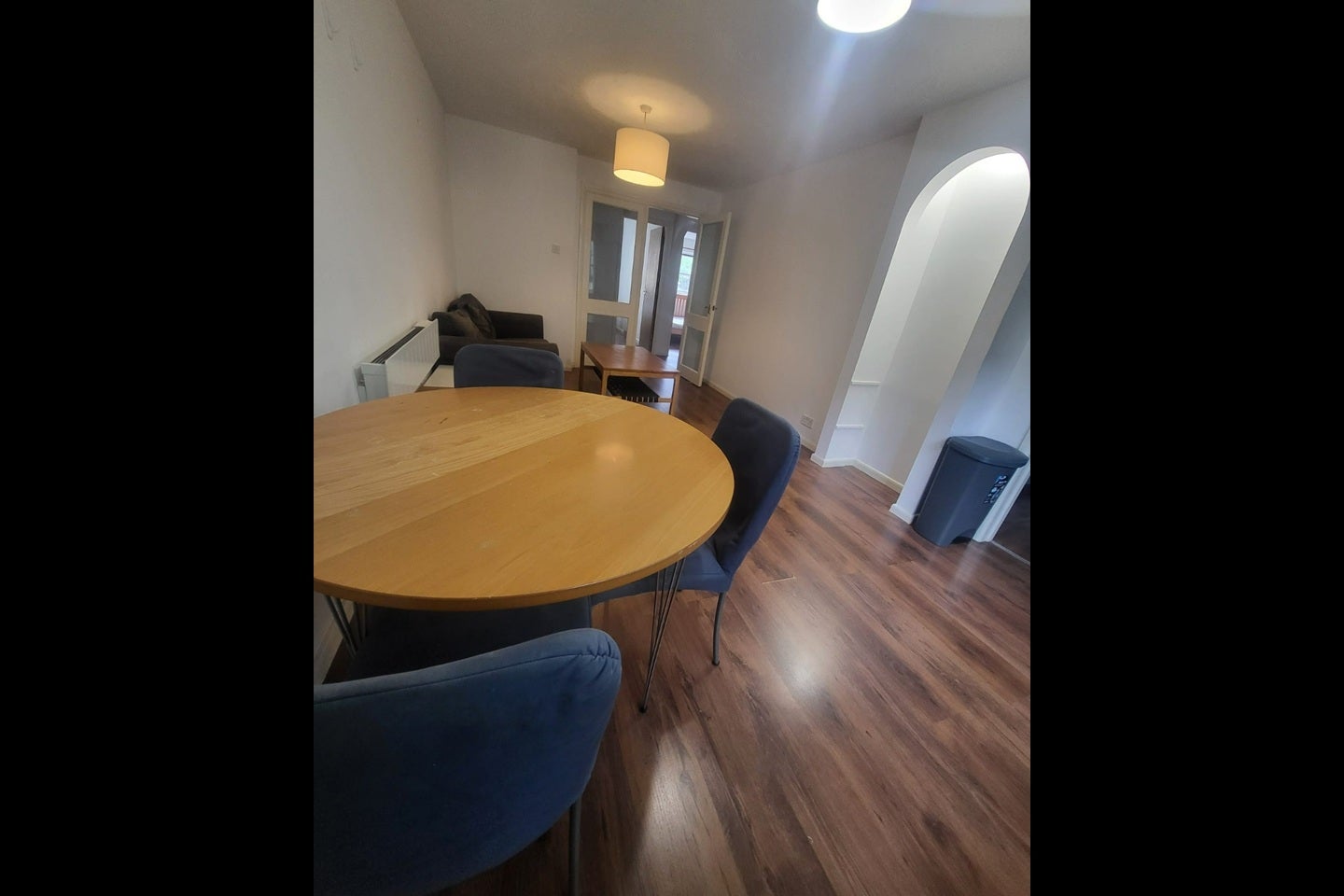 Flat Heddington Grove in Greater London