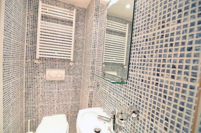 Room Fairholme Road in Greater London