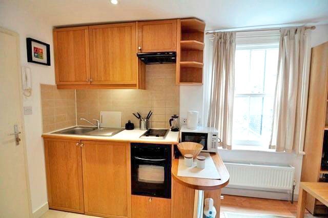 Room Fairholme Road in Greater London