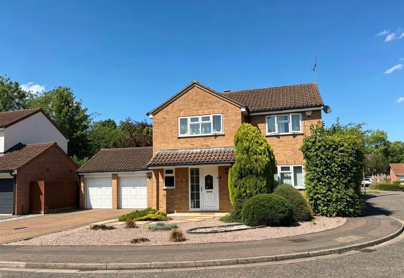 Flat Fallowfield in Peterborough