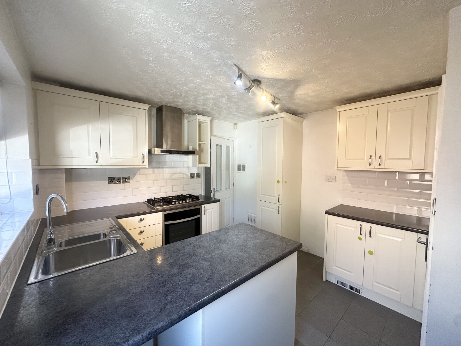Flat Fallowfield in Peterborough