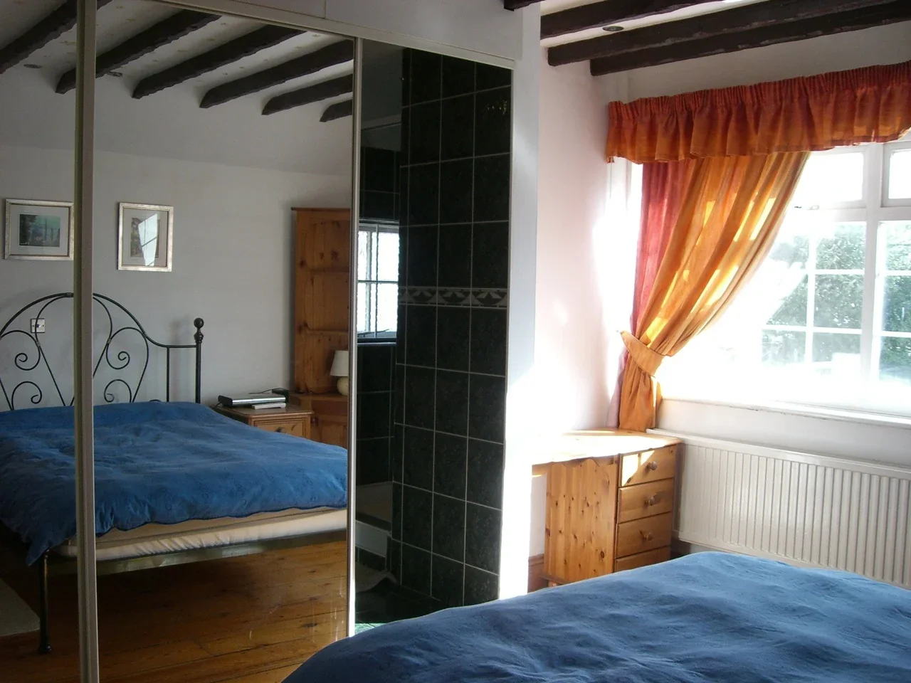 Room Bourneside Road in Borough of Runnymede