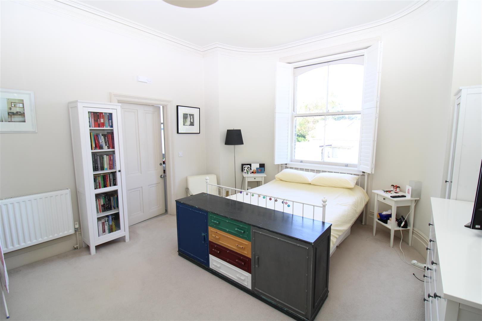 Flat Cromwell Road in Portslade by Sea