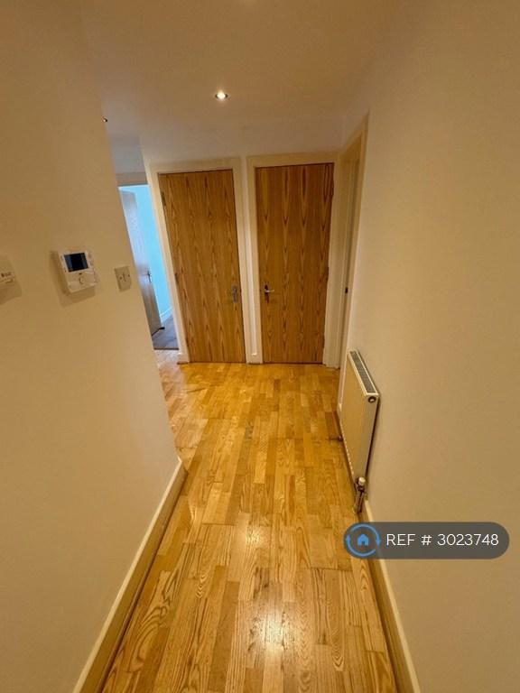 Flat Victory Place in Greater London