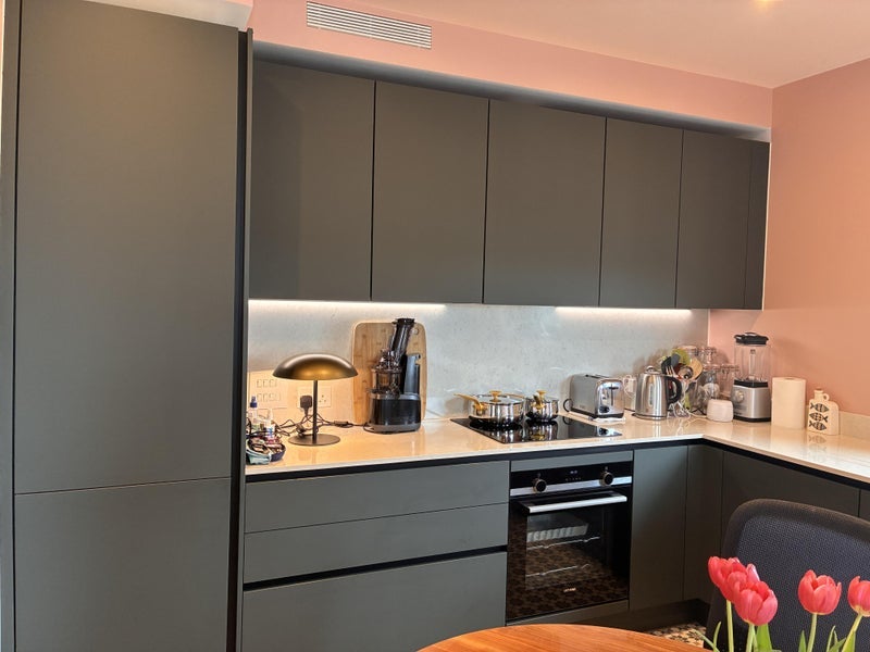 Room Ebury Bridge Road in City of Westminster