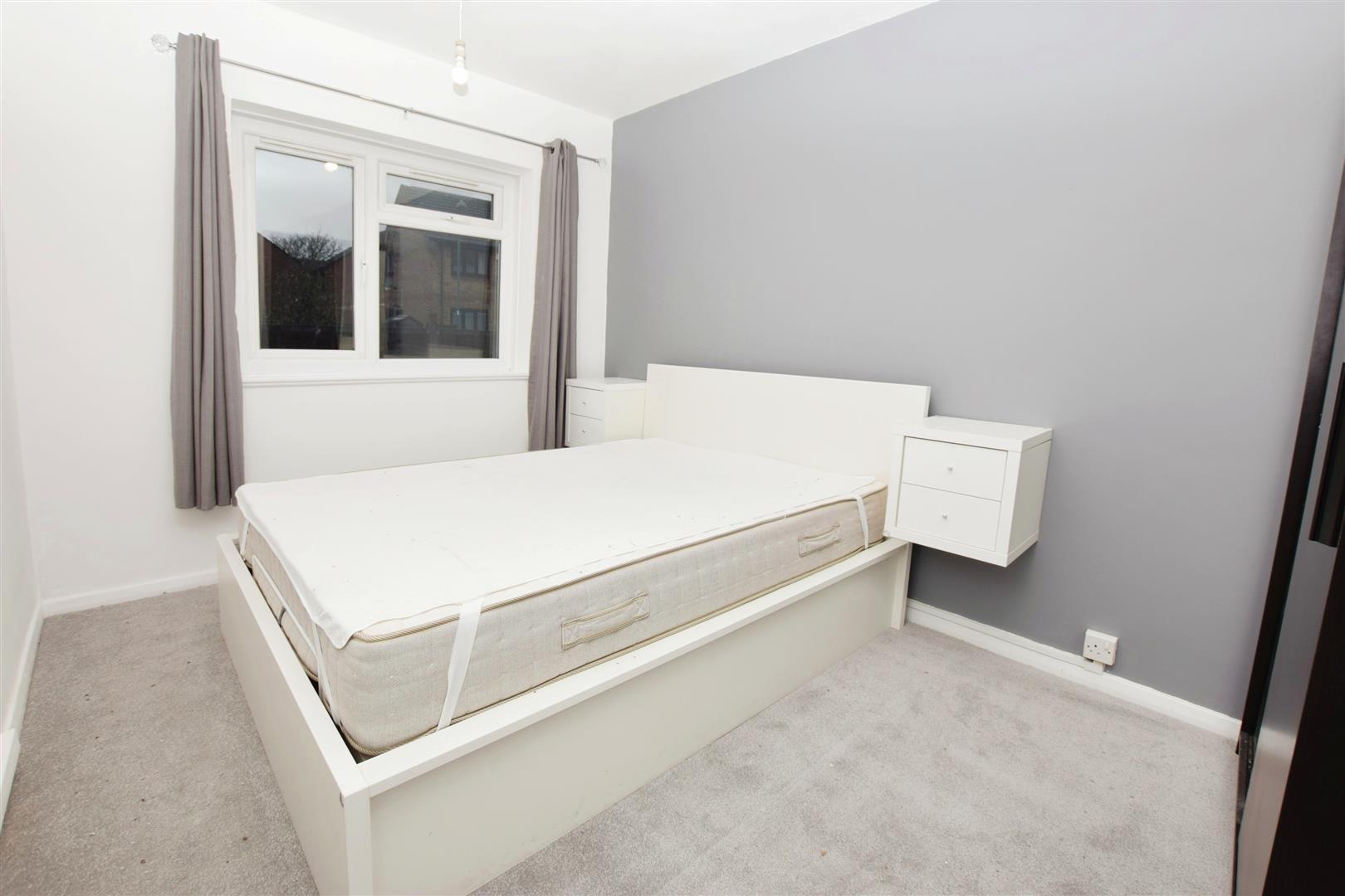 Flat Mill Green in Greater London