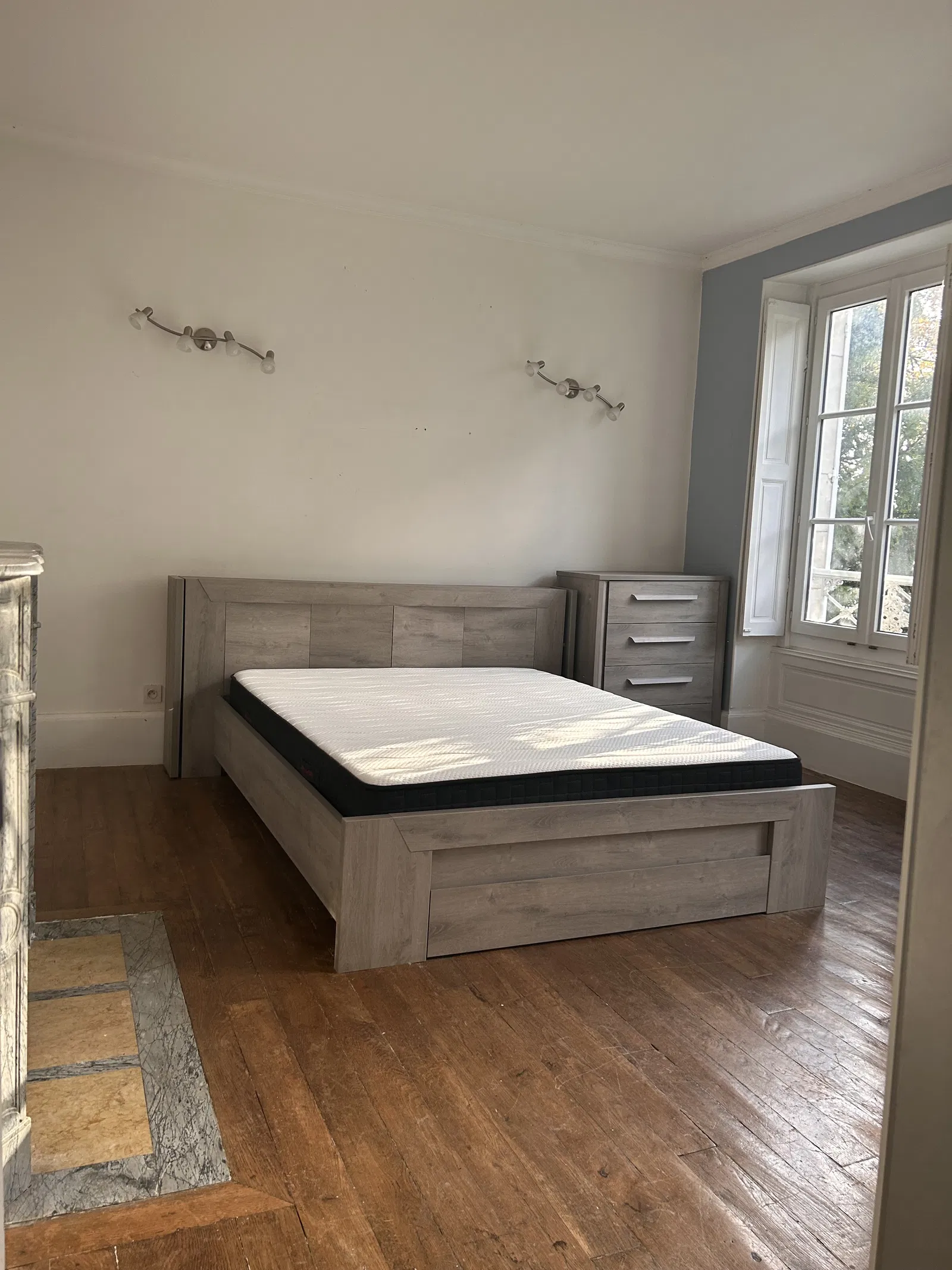 Room Rue des Cordiers in Orléans