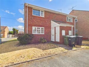 Flat Henley Drive in Droitwich Spa