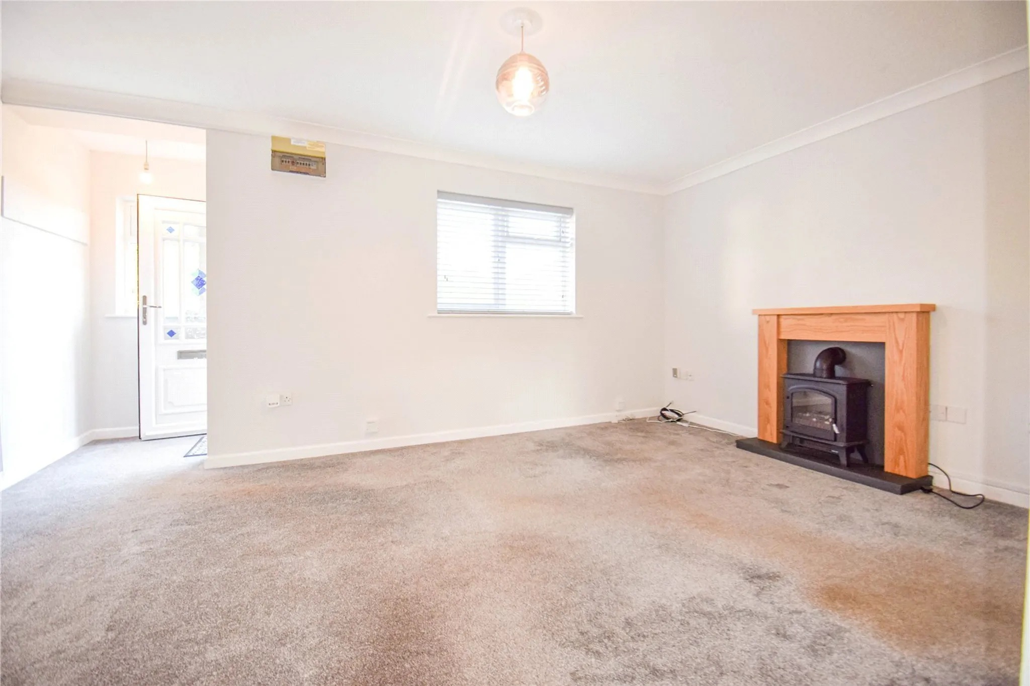 Flat Nutley Court in Burbage