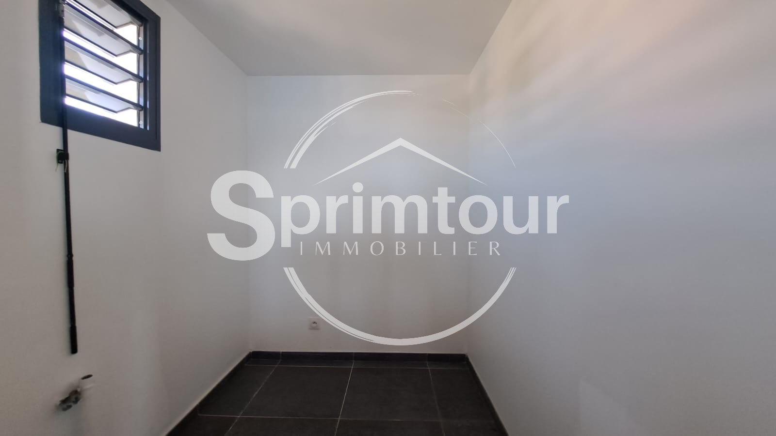 Appartement Rue Sylvain Janoe à Vieux-Fort