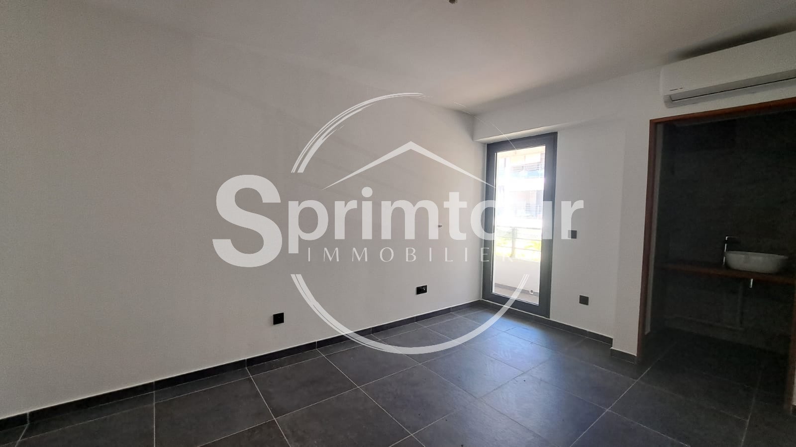 Appartement Rue Sylvain Janoe à Vieux-Fort