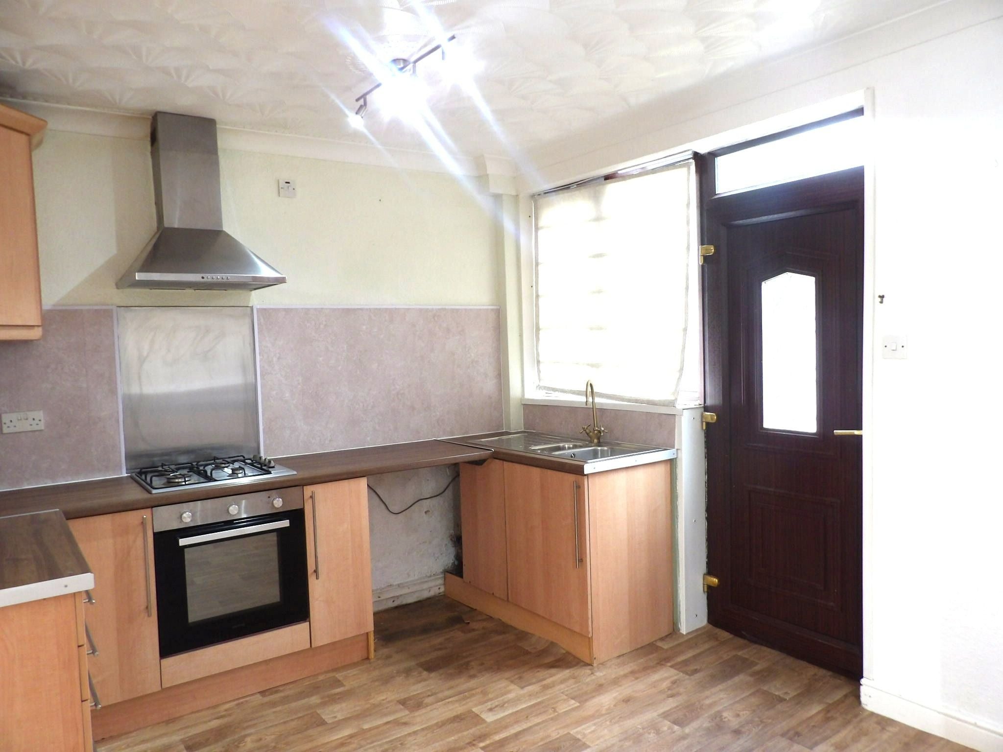 House Ivanhoe Close in Doncaster