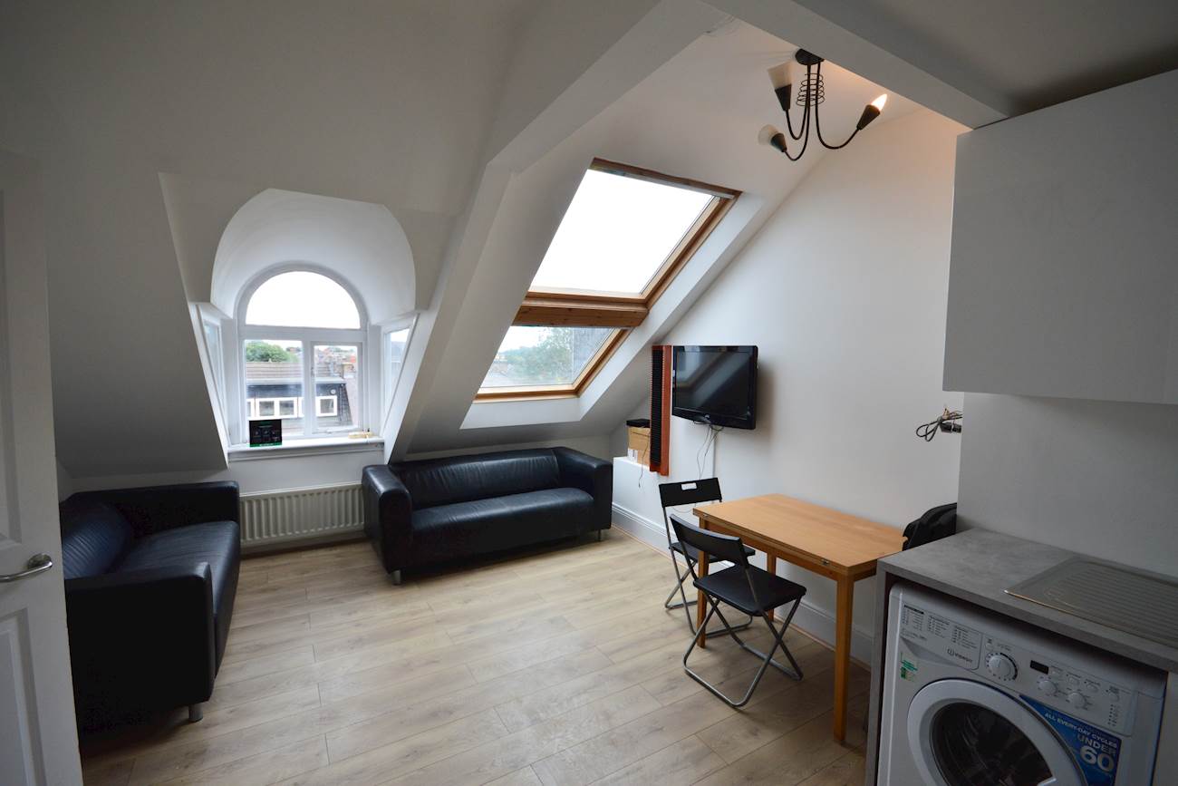 Flat Archbold Terrace in Newcastle upon Tyne