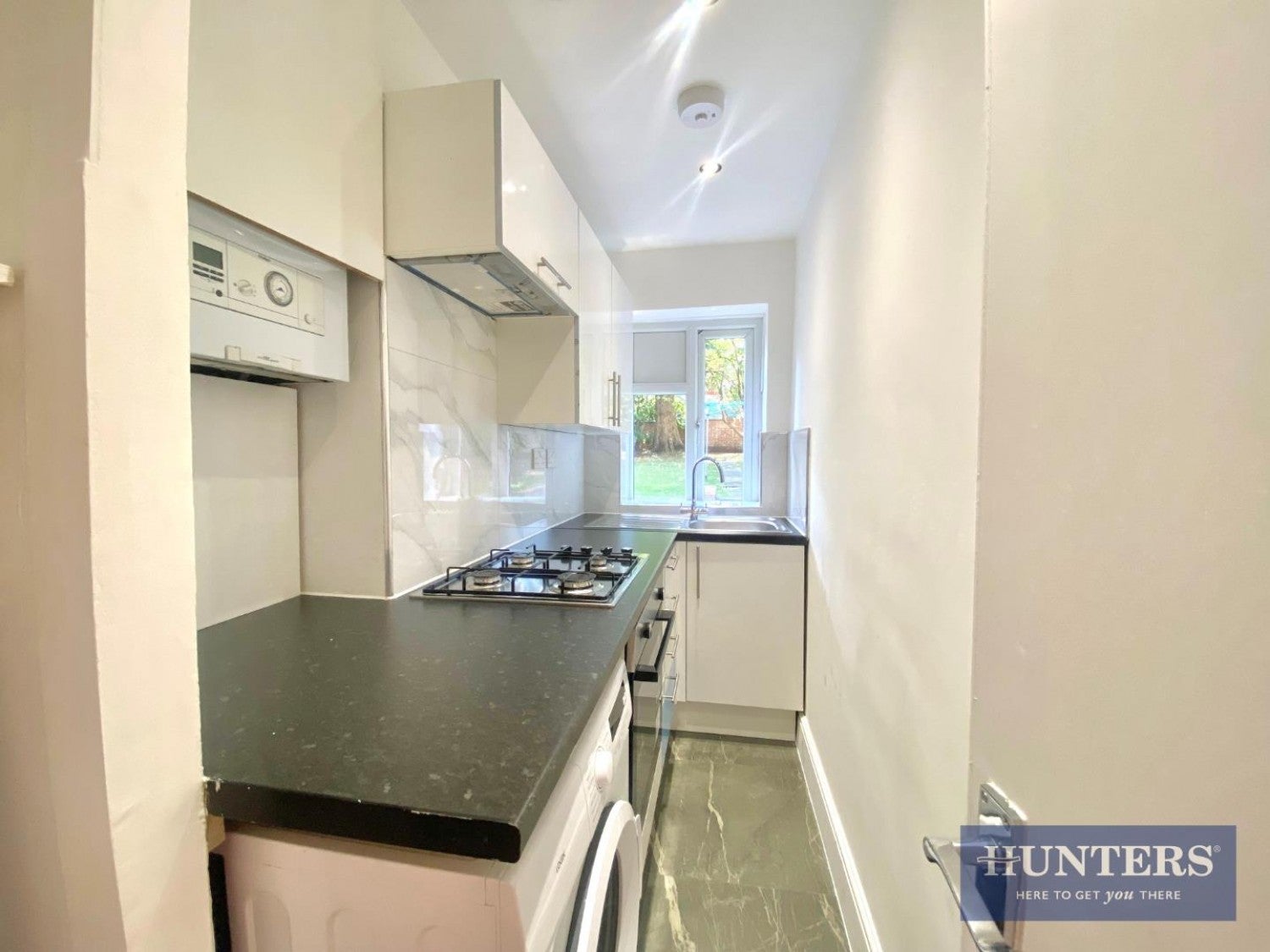 Flat Carleton Road in Greater London