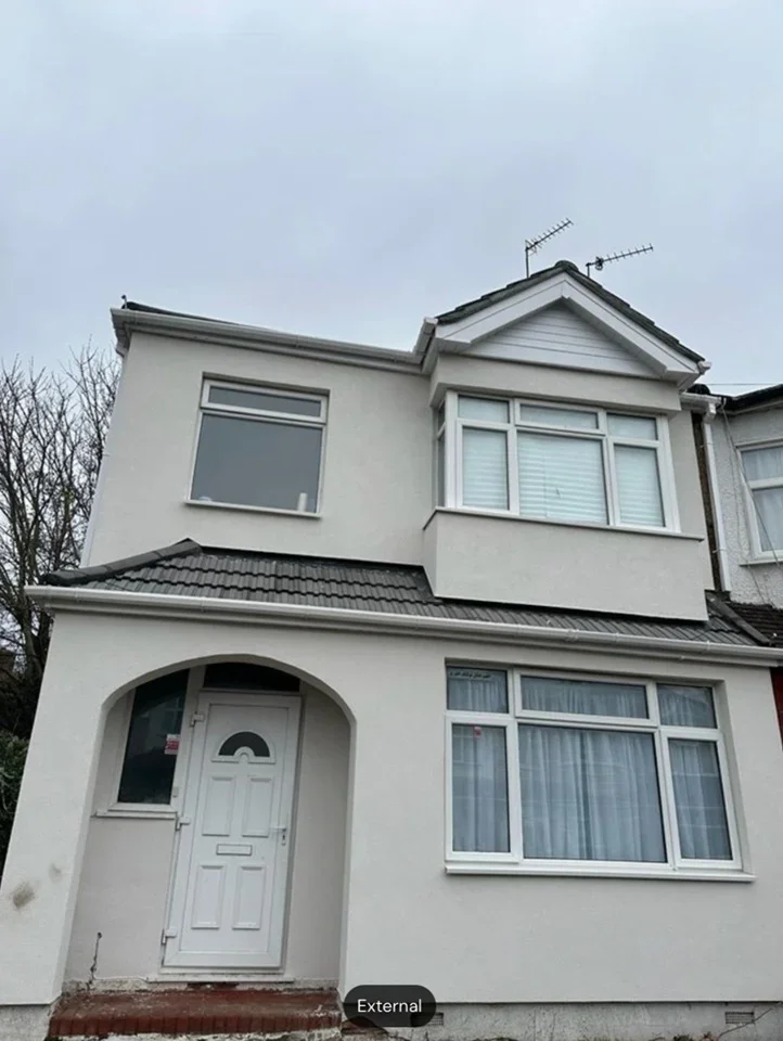 Room Eden Close in Greater London