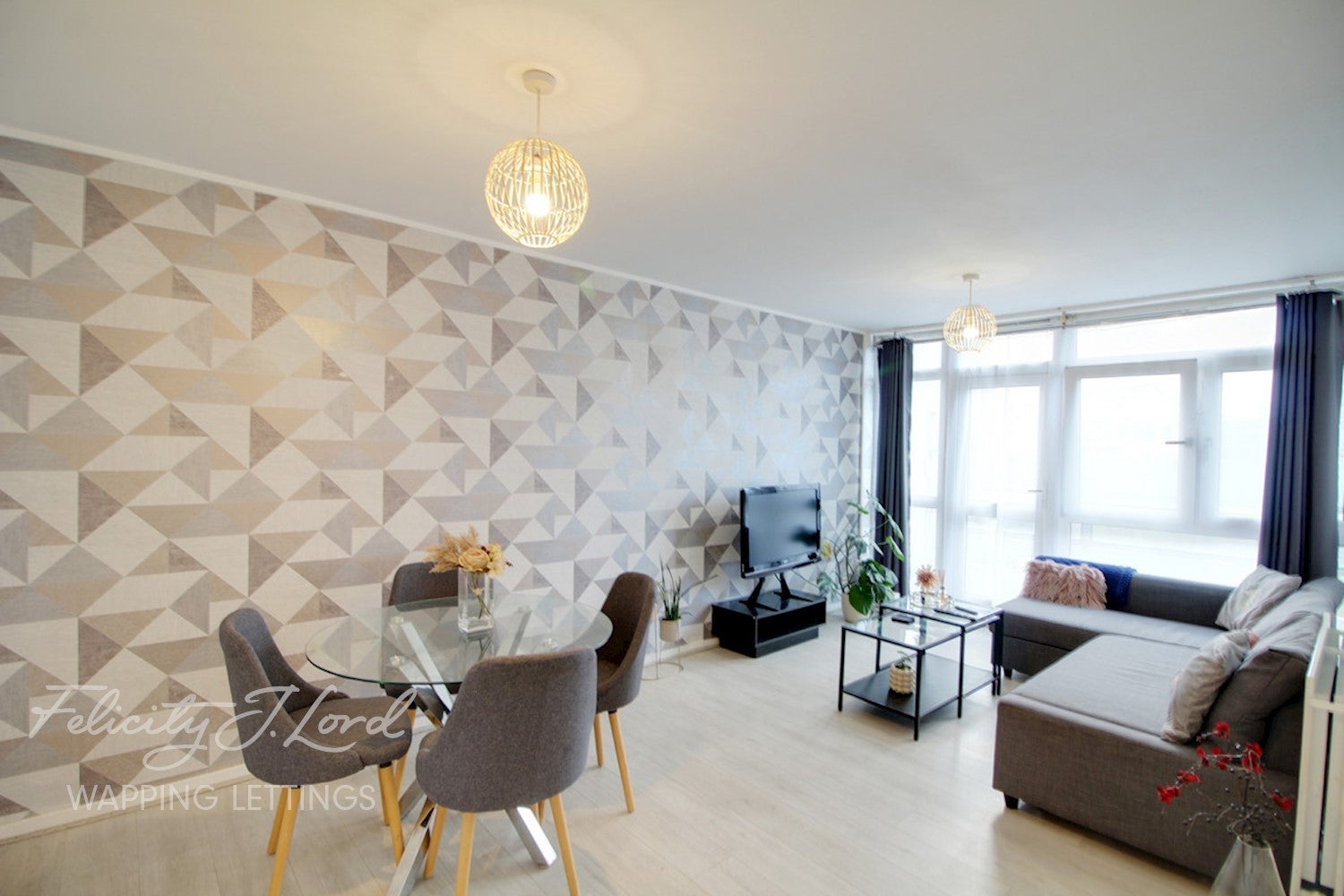 Flat Farthing Fields in Greater London