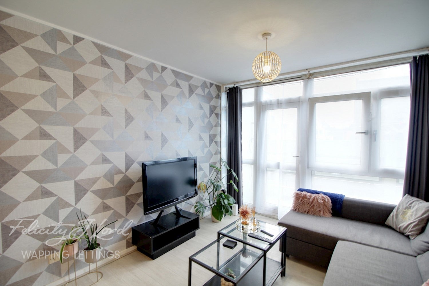 Flat Farthing Fields in Greater London