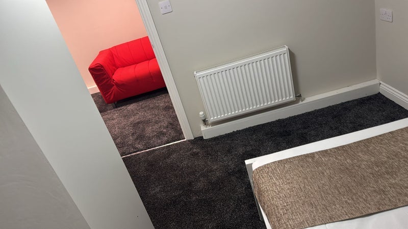Room Cardigan Street in Preston