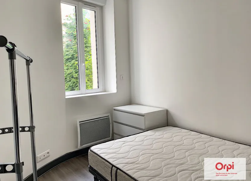 Appartement Rue du Docteur Roux à Montluçon