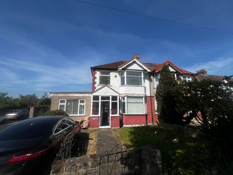 House Havering Road in Greater London
