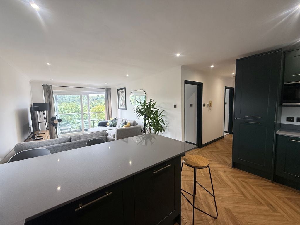 Flat Southview Road in Warlingham