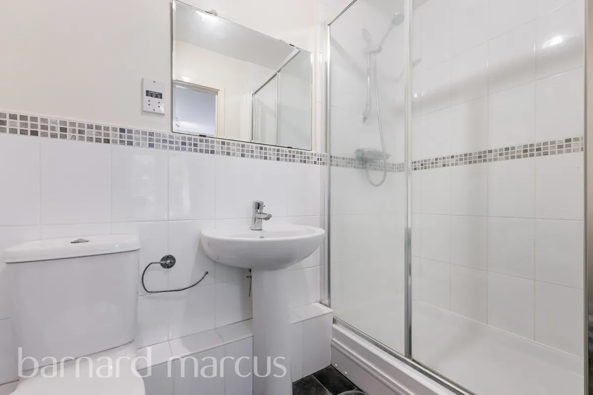 Flat Larkham Close in Greater London