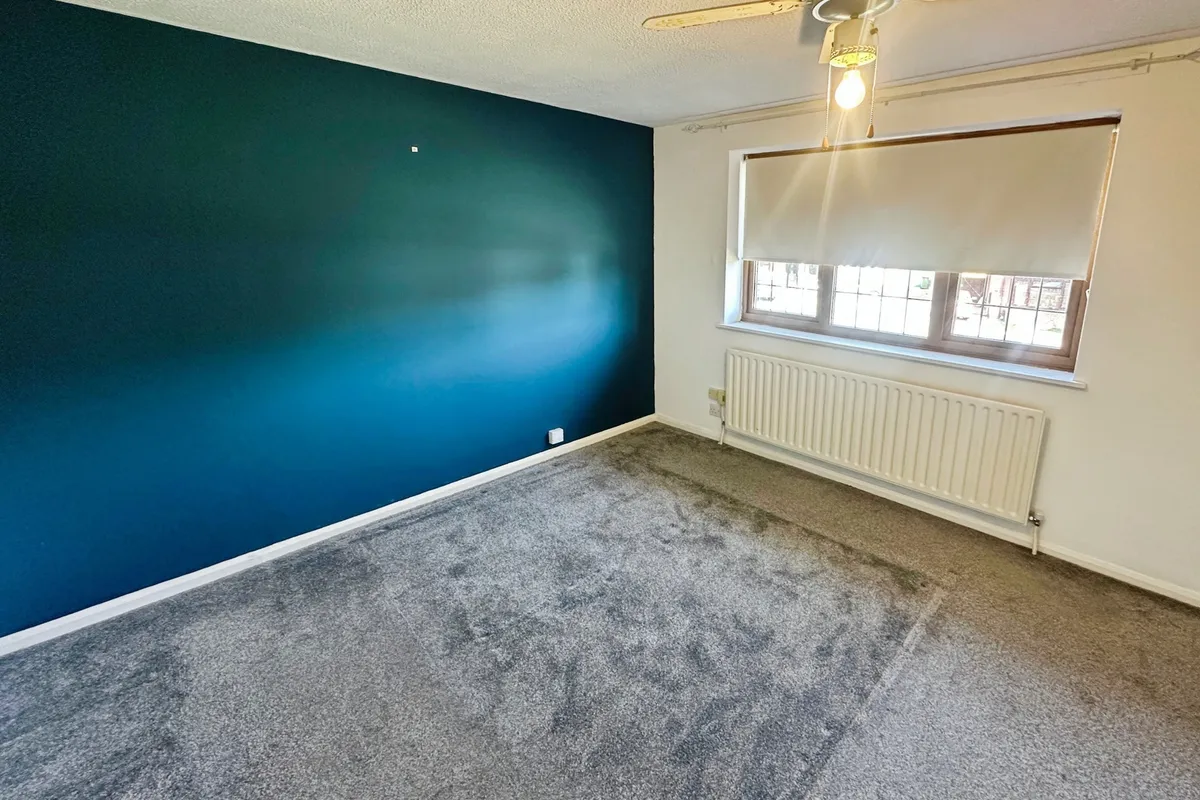House Binbrook Close in Lincoln