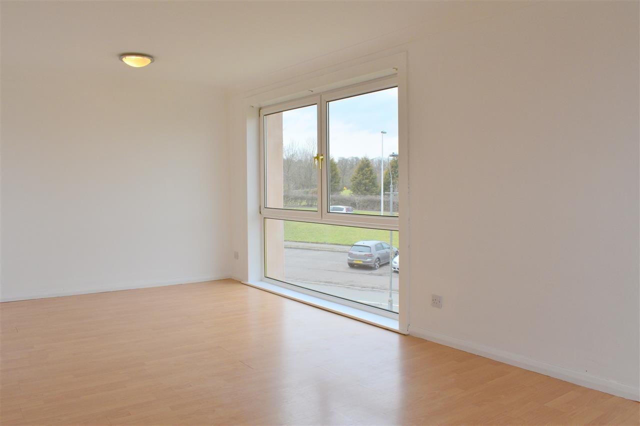 Flat Alloway Road in East Kilbride
