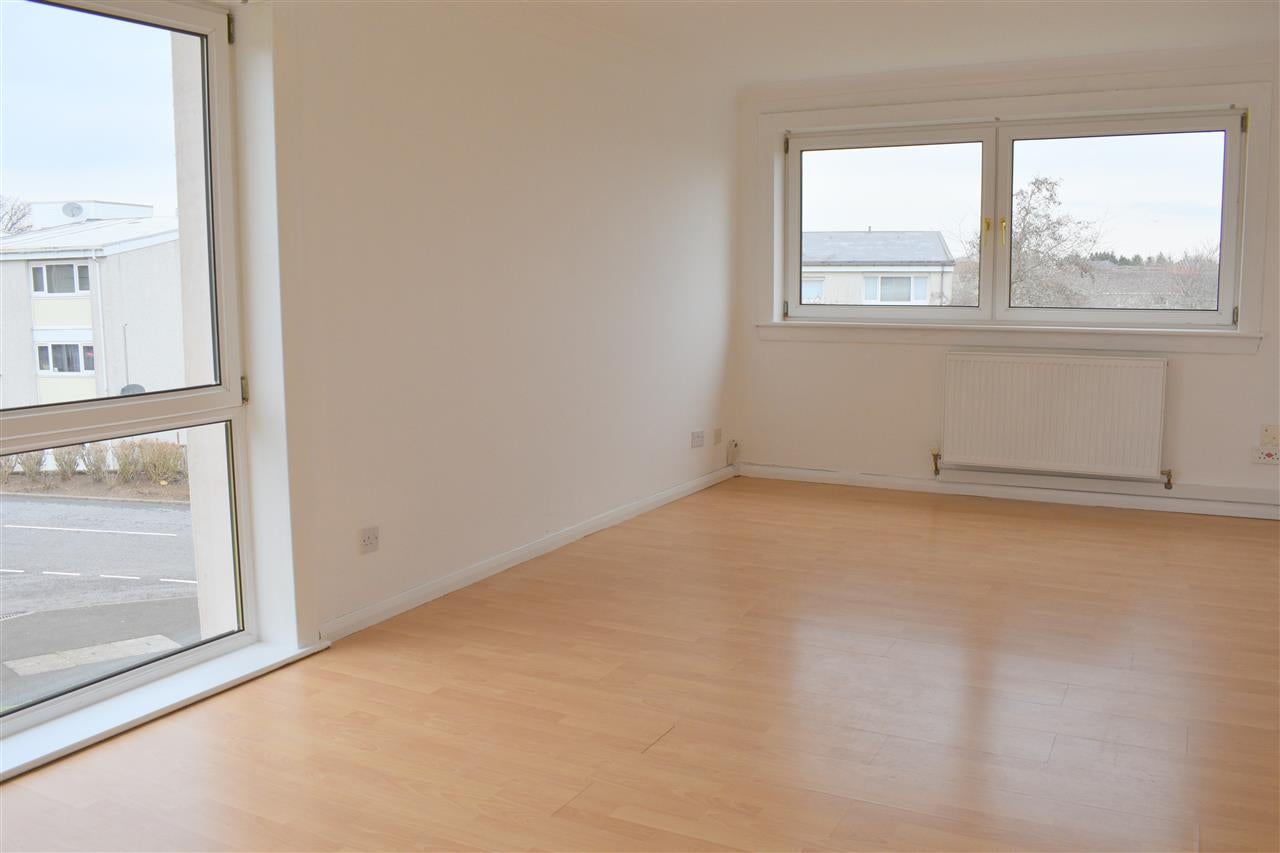 Flat Alloway Road in East Kilbride
