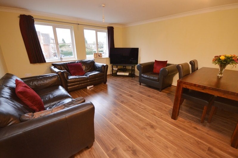 House Padley Close in Greater London
