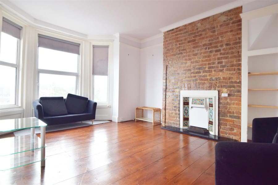 Flat Priory Avenue in St Leonards