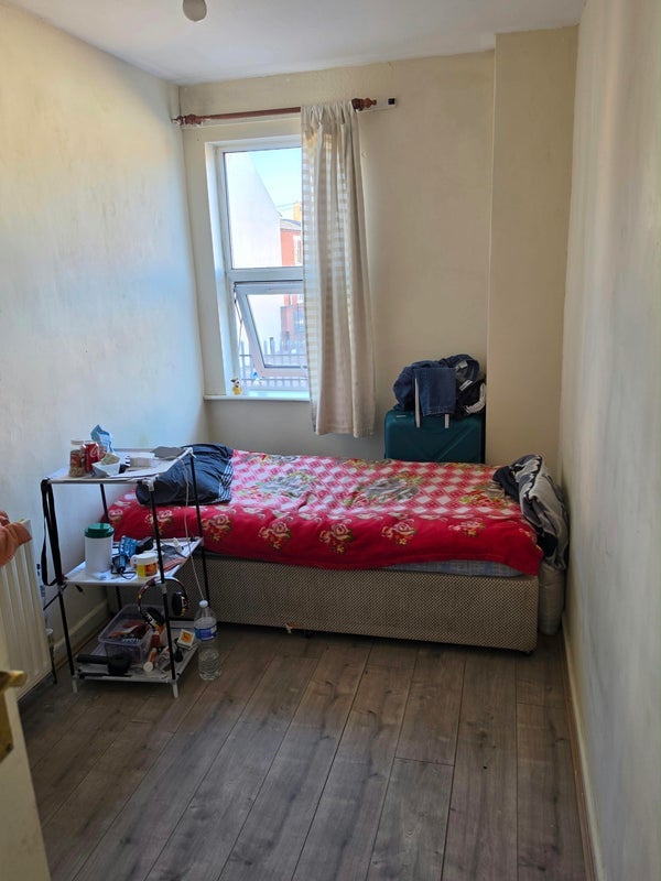 Room Moira Street in Leicester