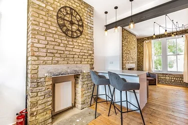 Flat Wilkinson Street in Greater London