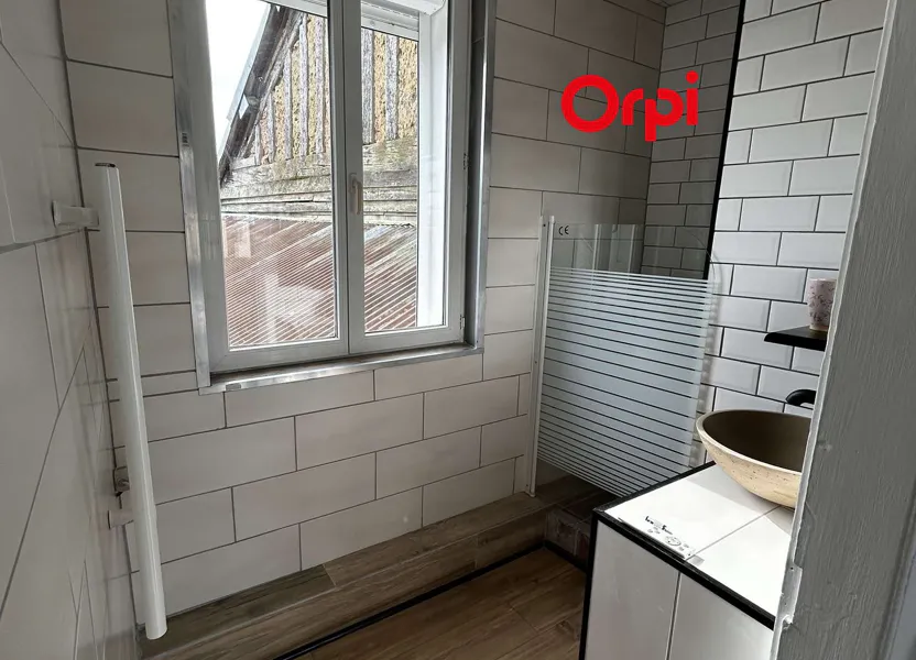 Appartement Rue de la Mairie à Le Fidelaire