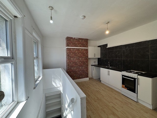 Flat Bellhouse Road in Sheffield