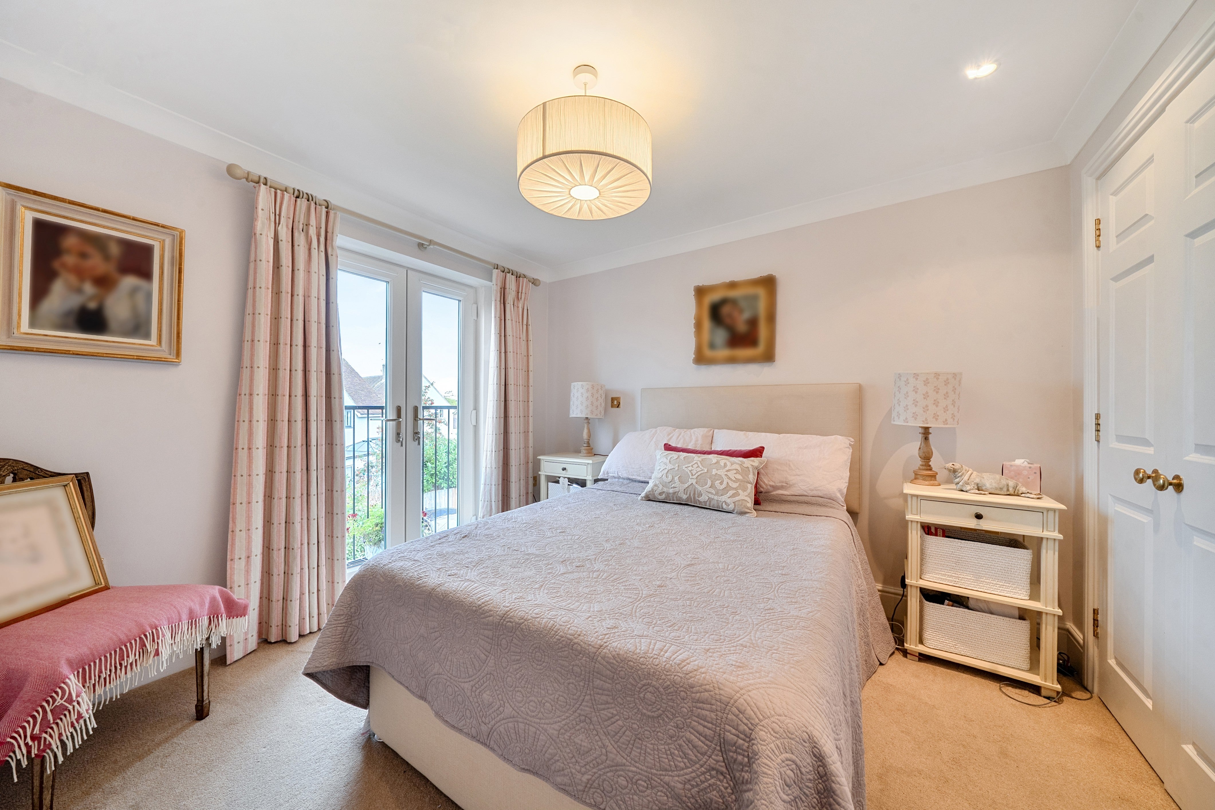 Flat Gordon Close in Wychavon