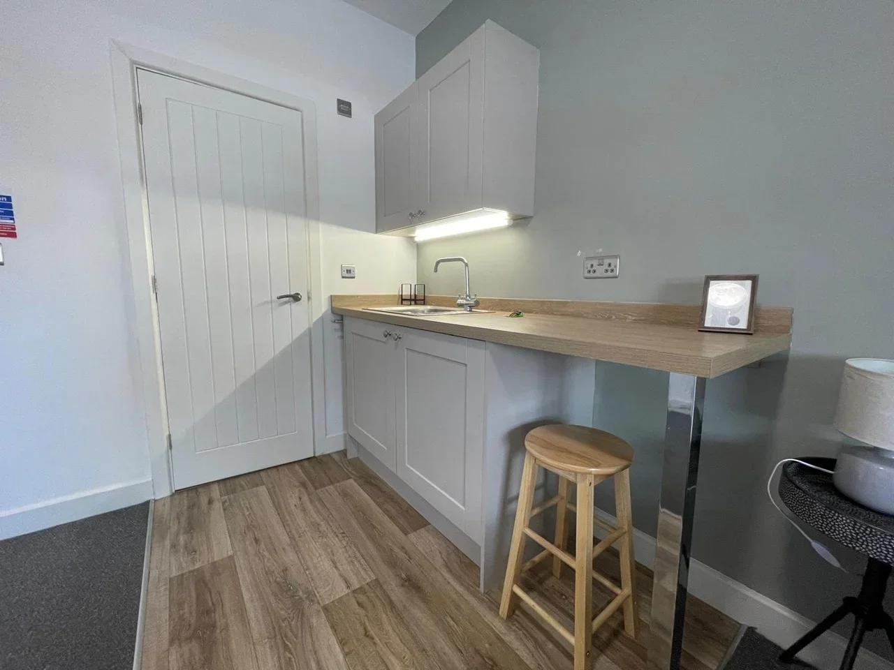 Room Macklin Street in Derby