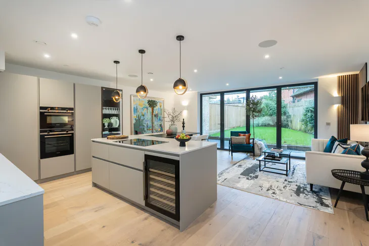 House Orchard Grove in Greater London