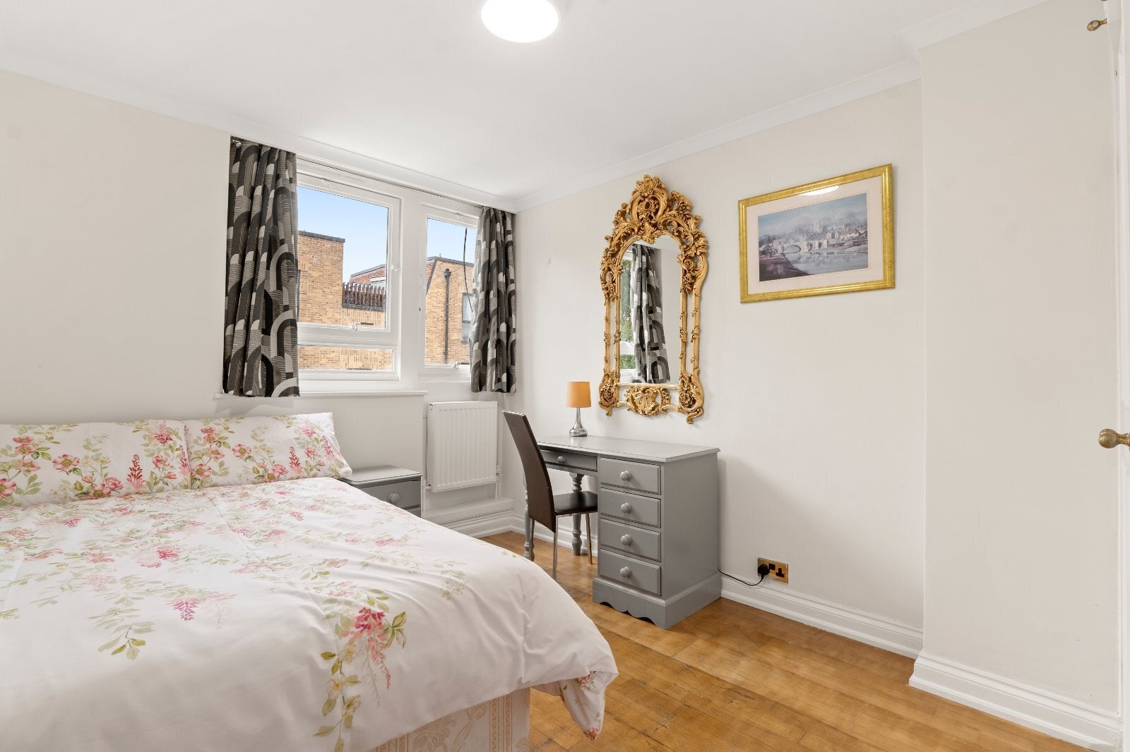 Flat Carlton Vale in City of Westminster