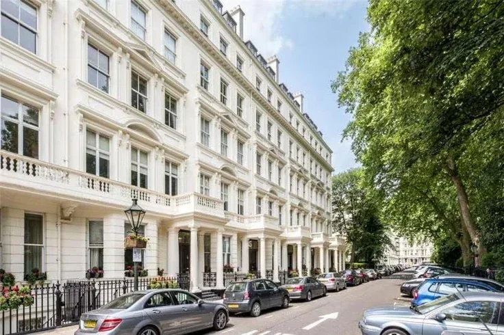 Flat Queen's Gate in Greater London